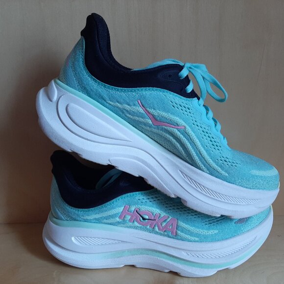 Sold Elsewhere: Womens Hoka Bondi 9 size 7.5 wide - Picture 2 of 8